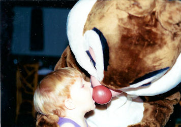 Max biting Dale's nose. Max biting Dale's nose.