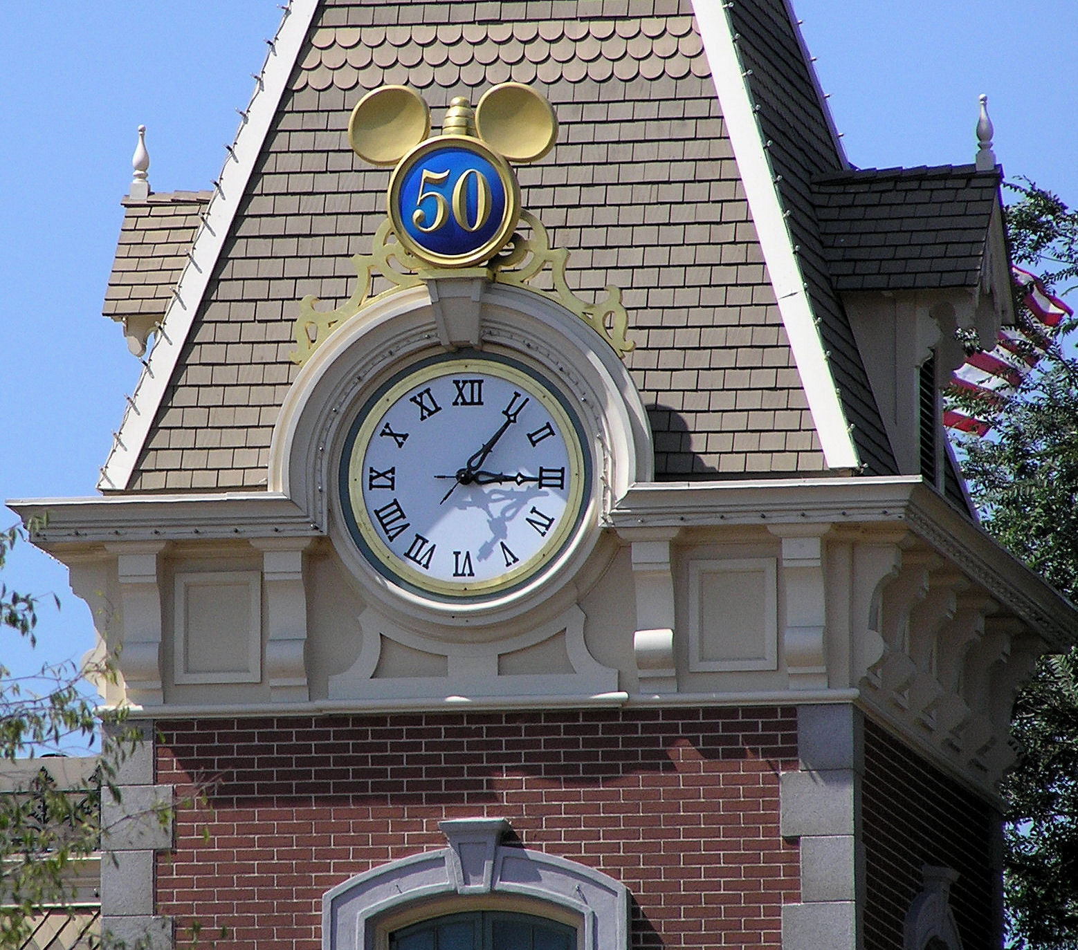 One of the fifty hidden 50s that were all around Disneyland during The Happiest Celebration on Earth.