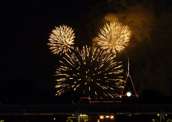 Tough Hidden Mickey to catch. Tough Hidden Mickey to catch.