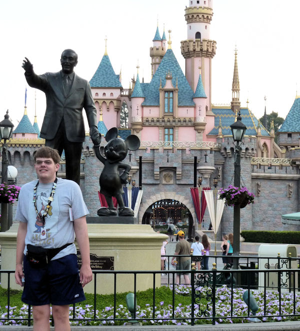 That castle look's mighty small. That castle look's mighty small.