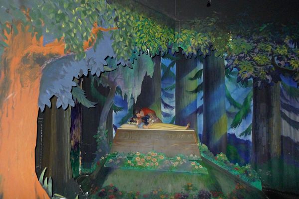 And, the end of Snow White's Scary Adventure photos.