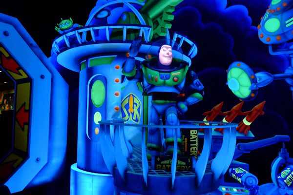The final scene in Buzz Lightyear's Space Ranger Spin.