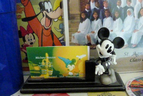 Objects on Max's Desk Objects on Max's Desk